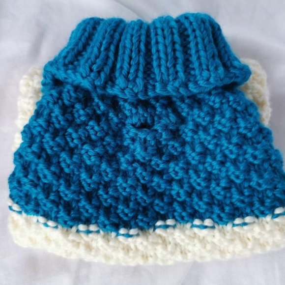 SL Royal Yachts(wo)man Handknit Dog Sweat… - Picture 5 of 9